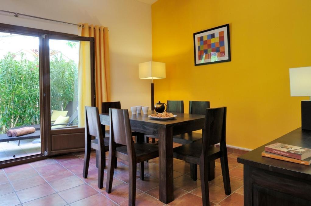 Domaine Codaleone Serriera  Pokoj fotografie